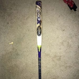 2017 Louisville Xeno Softball Bat